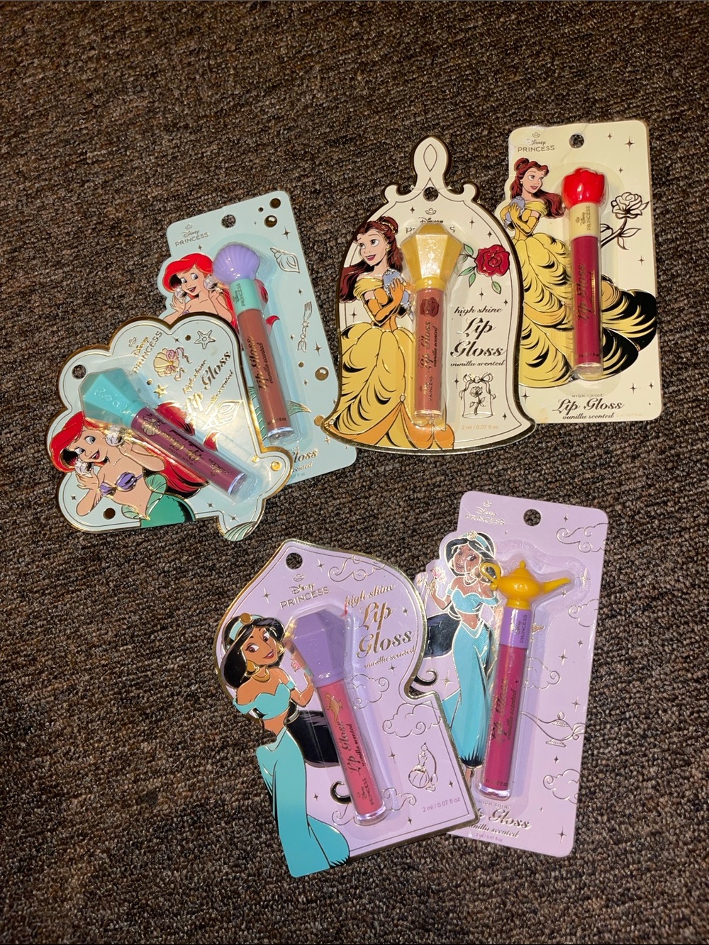 Disney Princess Lip Gloss Set - Assorted Shades (vanilla scented)